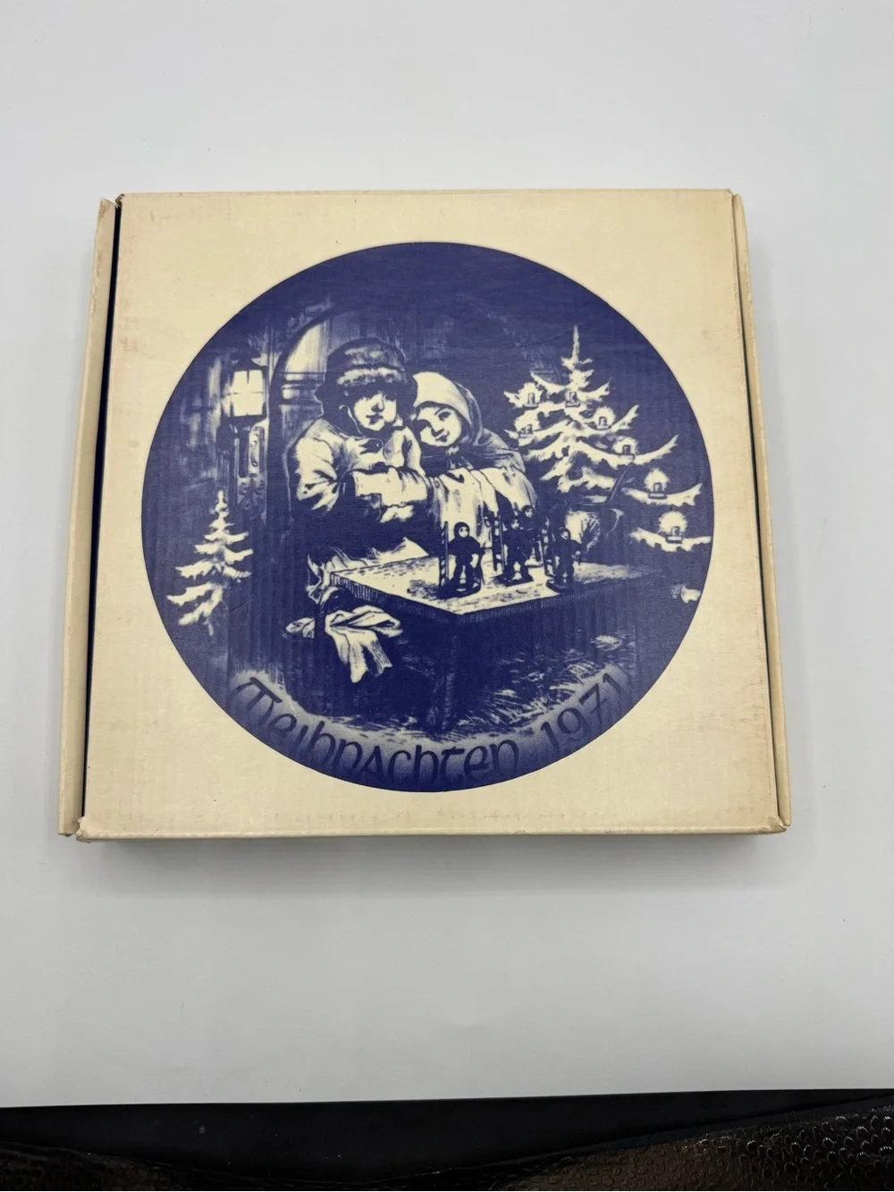 Bavaria Germany Bareuther Christmas Plate Year 1971 Weihnachten Blue and White